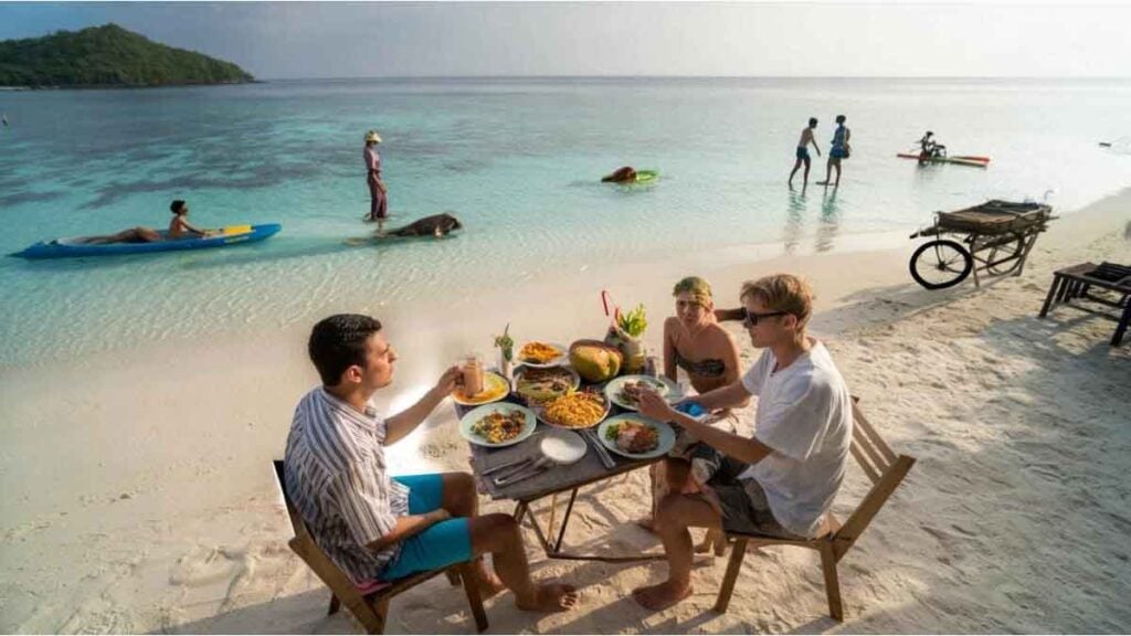 Über 30 Grad warmes Meer und Mahlzeiten unter 2 Euro Diese Paradiesinsel bietet Sonne satt zum kleinen Preis